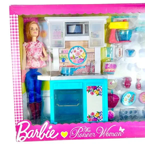 Barbie The Pioneer Woman Doll & Kitchen Set Bundle Barbecue Pasta Dishwasher